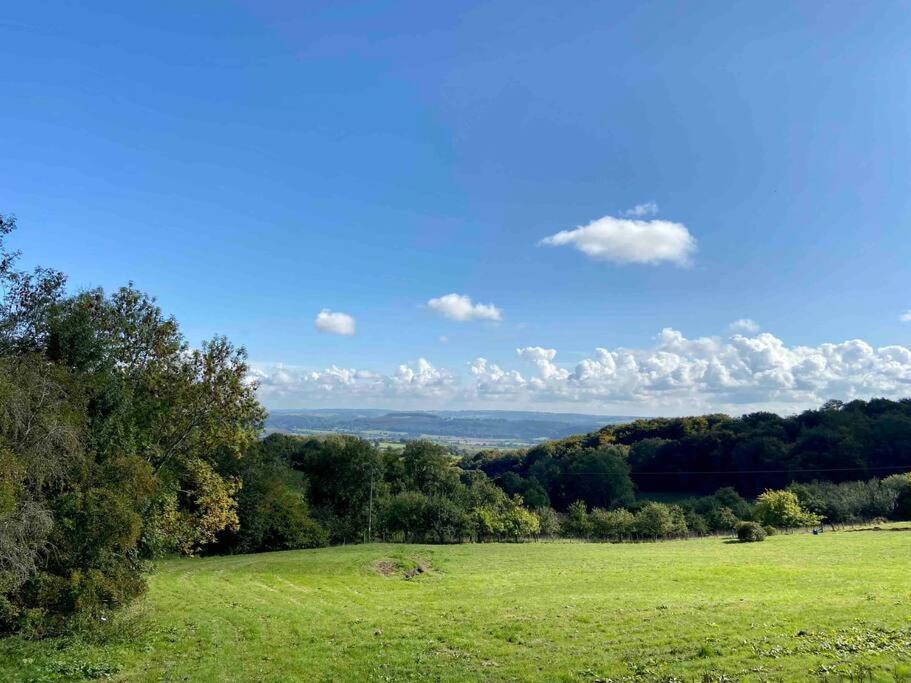 The Mill Stylish Rural Apartment With Beautiful Views Welsh Newton Common Kültér fotó